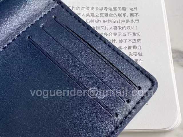 M80421 Passport Holder