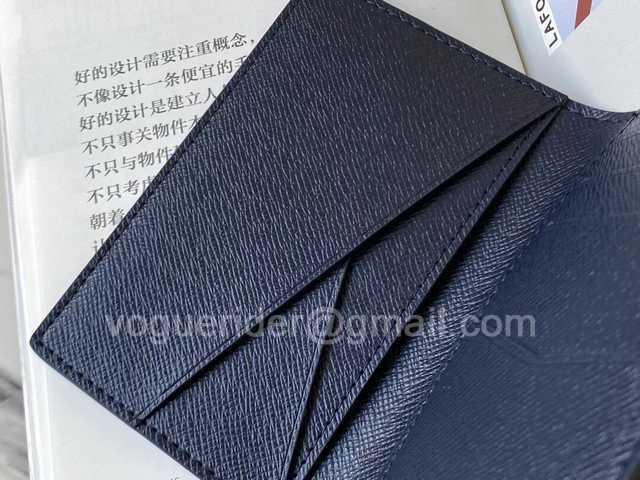 M80455 Passport Holder