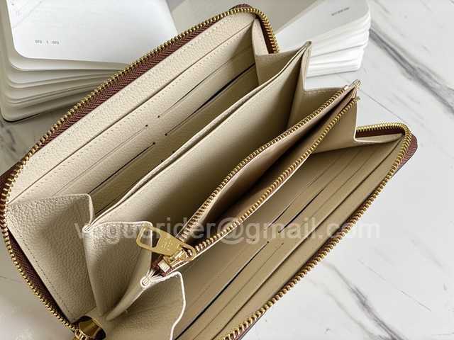 M80116 Zippy Crafty M80116 Zippy Crafty