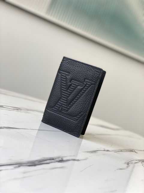 M60181 Passport Holder