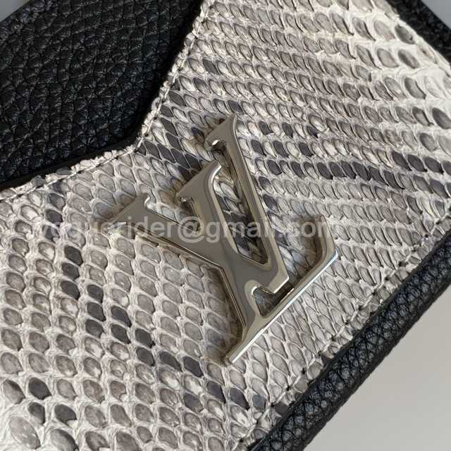 M97001 LockMe Card Holder M97001 LockMe Card Holder