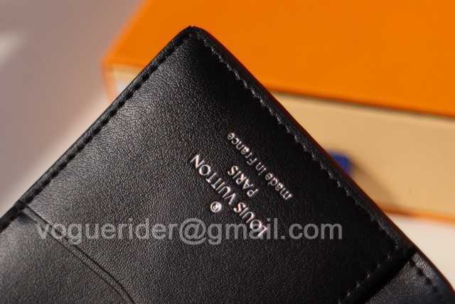M80038 Passport Holder