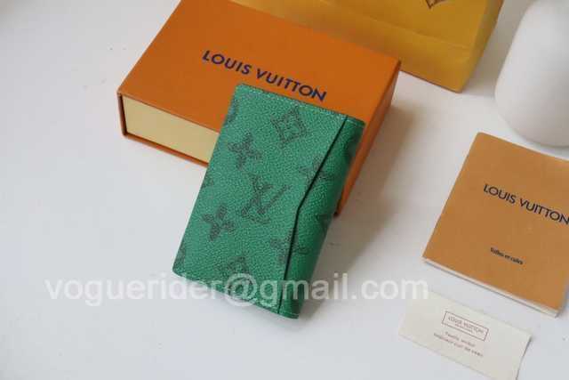 M80798 Passport Holder M80798 Passport Holder