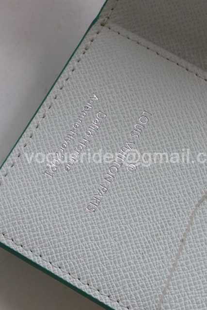 M80798 Passport Holder M80798 Passport Holder