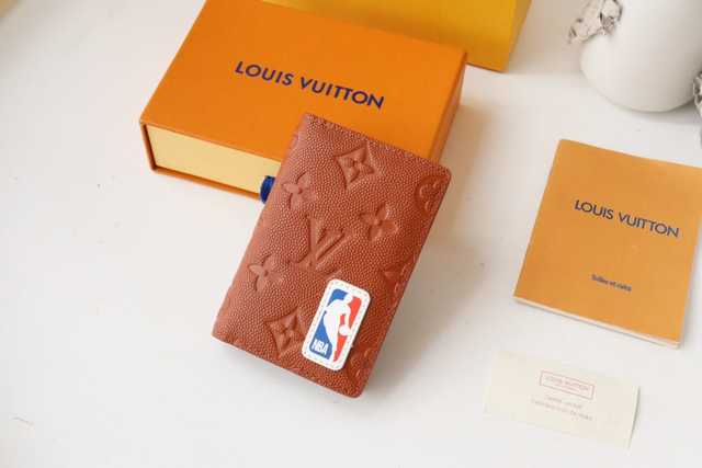 M80545 LV X NBA Passport Holder
