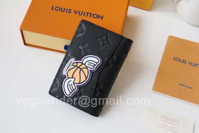 M80615 LV X NBA Passport Holder M80615 LV X NBA Passport Holder