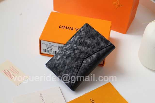 M30283 Passport Holder