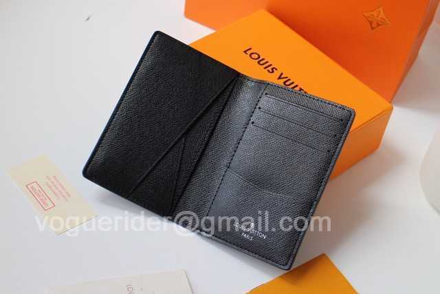 M30283 Passport Holder