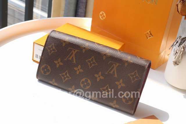 M60531 Sarah M60531 Sarah