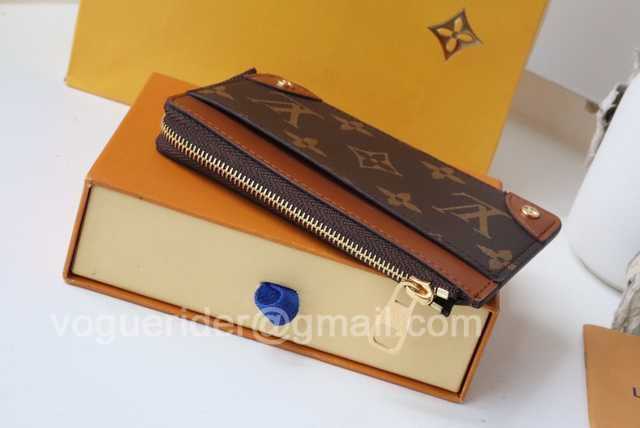 M80556 Multi Card Holder Trunk