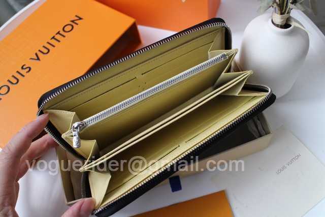M60017 Zippy M60017 Zippy