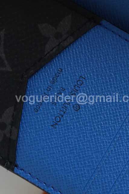 M80767 Passport Holder