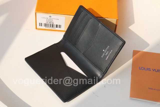 N60441 Passport Holder