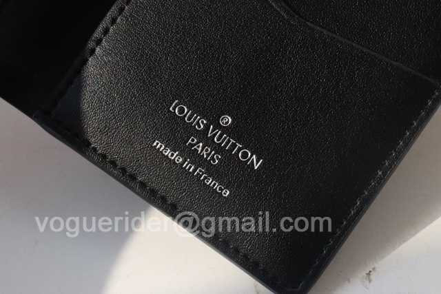 N60441 Passport Holder