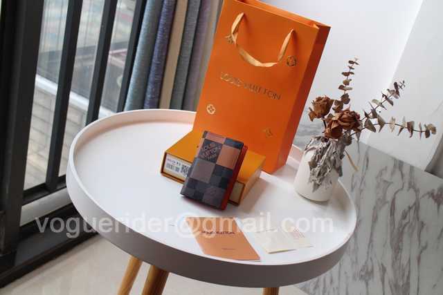 N63144 Passport Holder