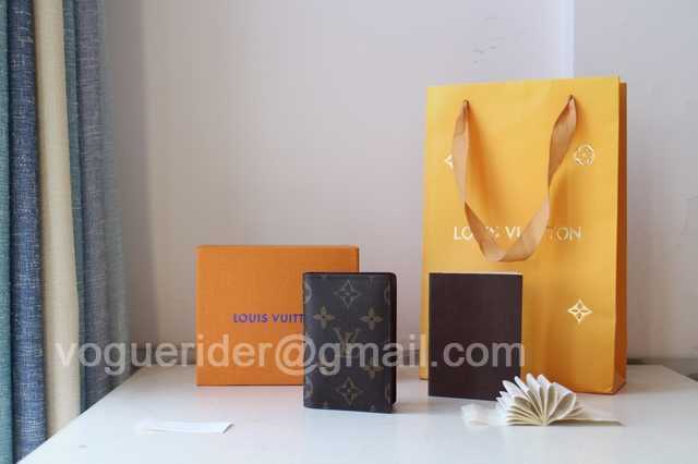 N63144 Passport Holder