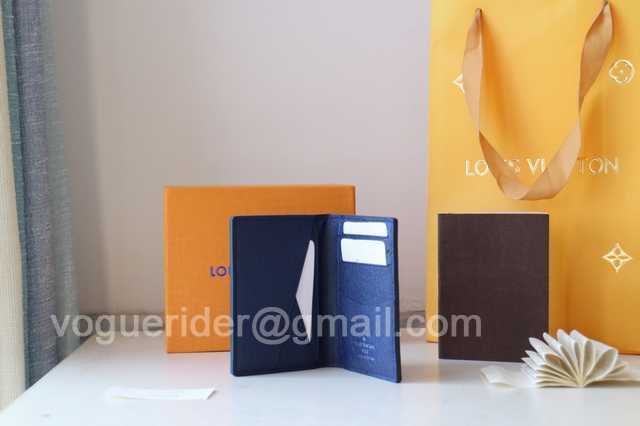 N63144 Passport Holder