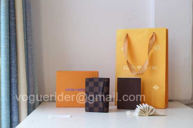 N63144 Passport Holder