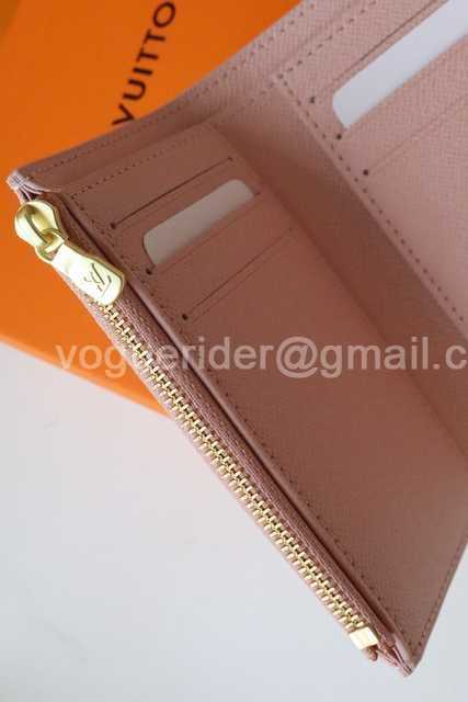 M80388 Victorine By The Pool