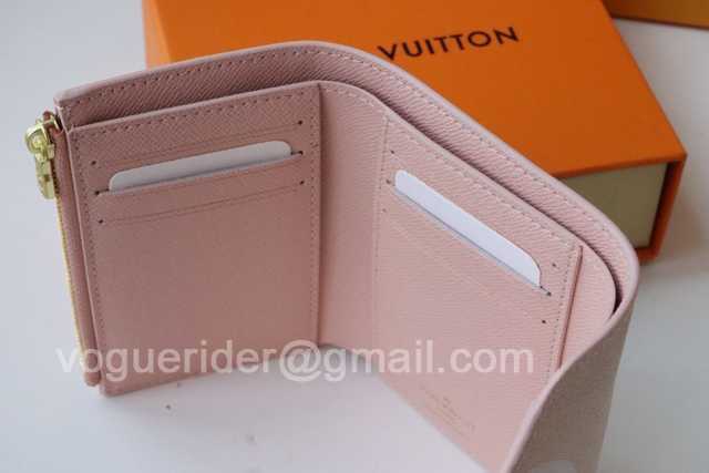 M80388 Victorine By The Pool