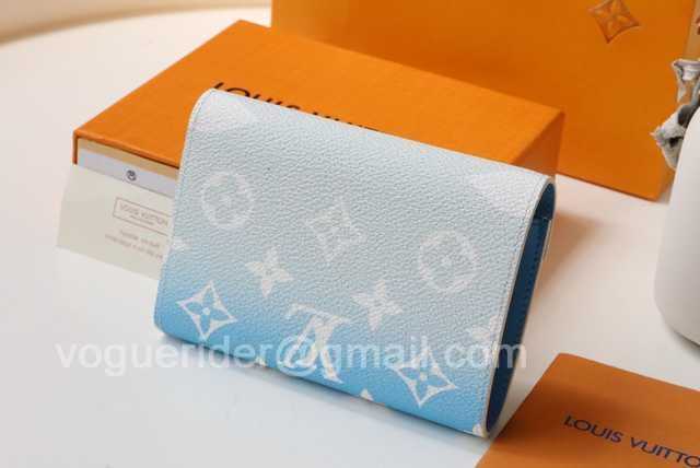 M80388 Victorine By The Pool