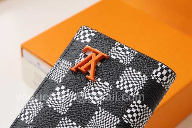 M80170 Passport Holder