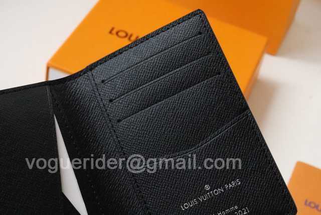 M80170 Passport Holder