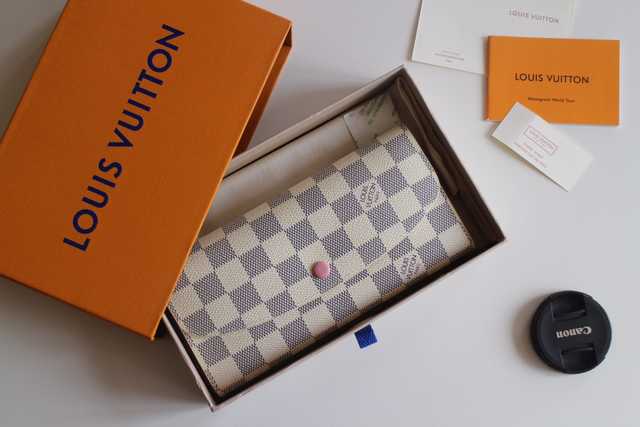 M61289 Emilie