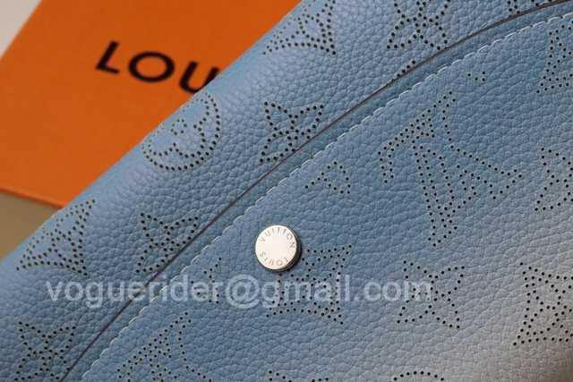 M60143 Iris 19 M60143 Iris 19