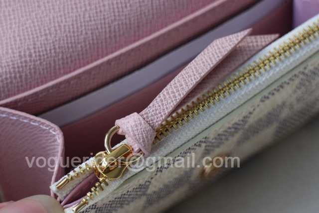 M41939 Emilie Coin Pouch