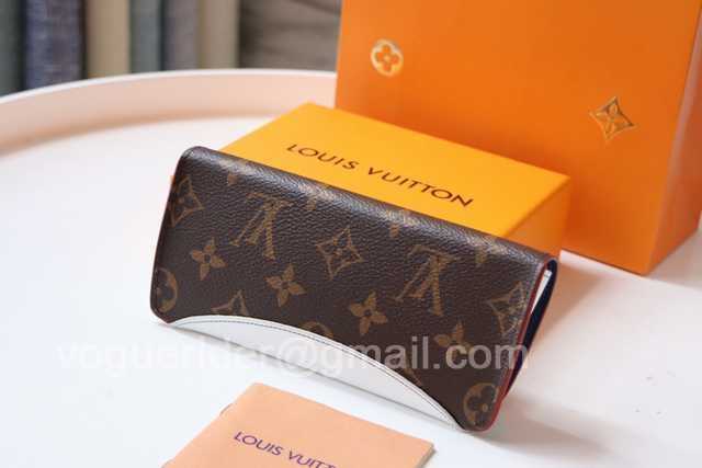 M00289 Glasses Case M00289 Glasses Case