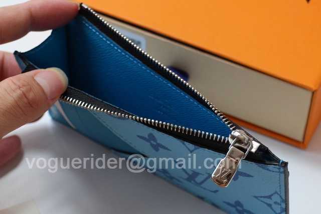 M64038 Coin Purse