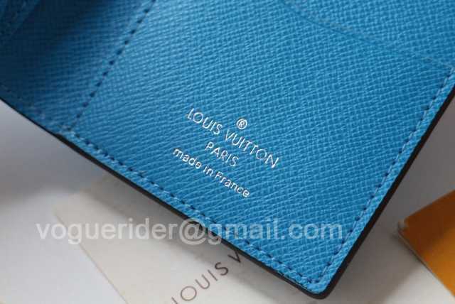 M30436 Passport Holder