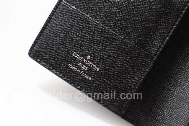 M60181 Passport Holder