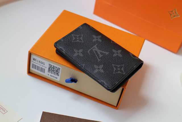 N61696 Card Holder