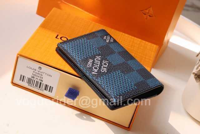 N60441 Passport Holder