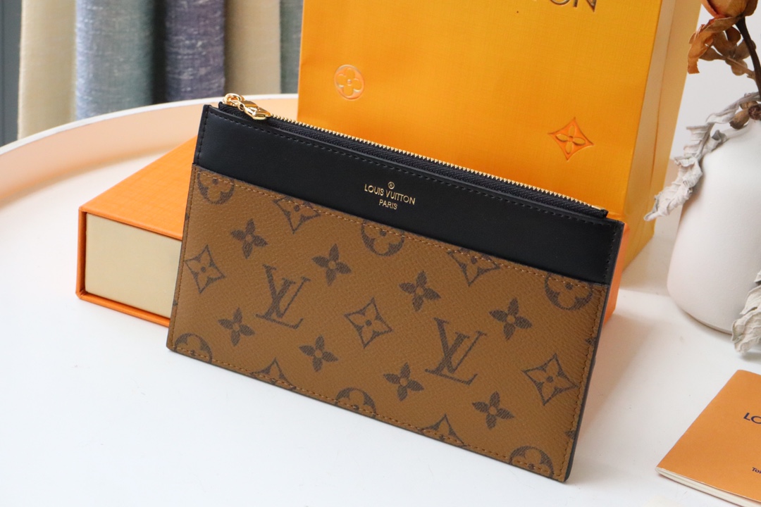 M80348 Slim Purse