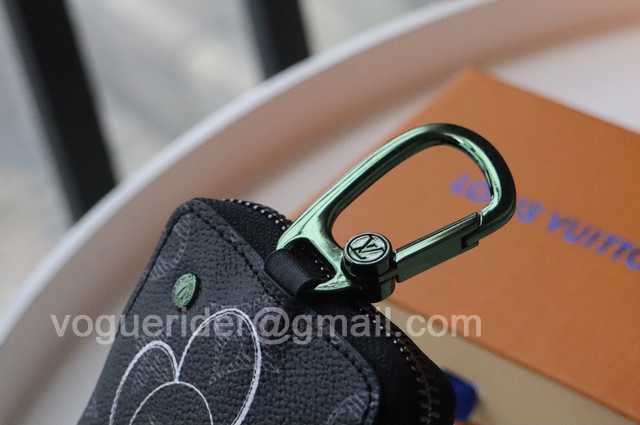 M62895 Anneau-Cle Zipped Coin Purse