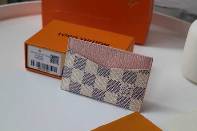 N60286 Daily Card Holder