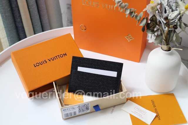 M62170 Porte Cartes Double M62170 Porte Cartes Double