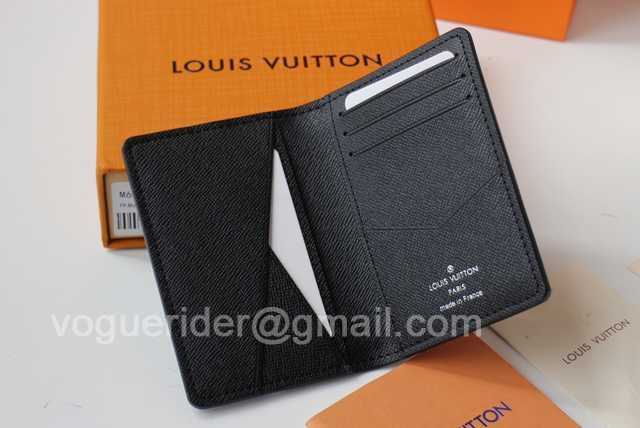 M69536 Passport Holder