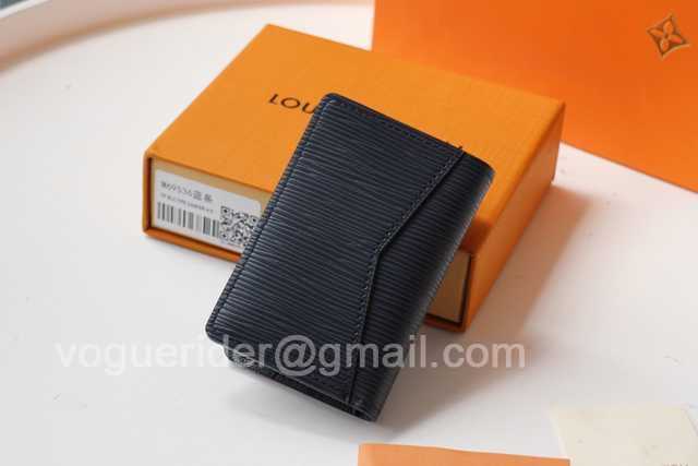 M69536 Passport Holder