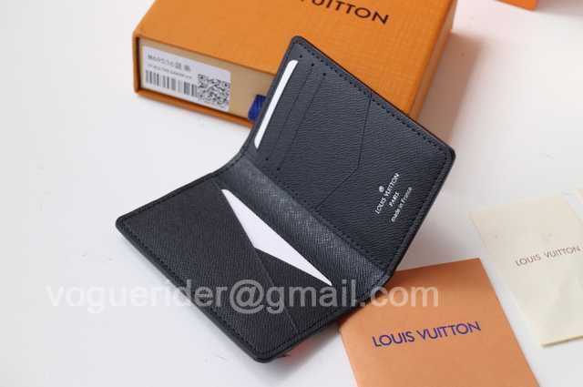 M69536 Passport Holder