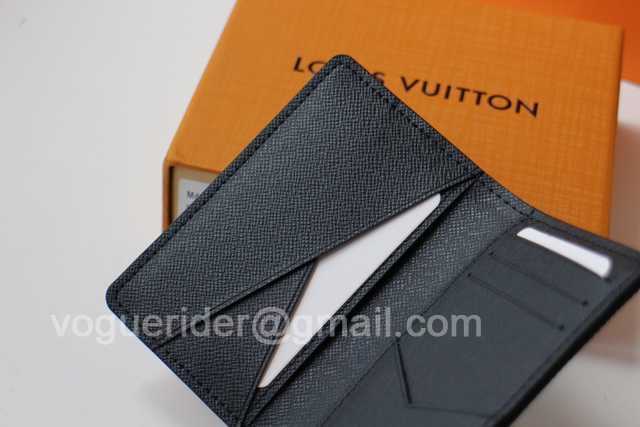 M69536 Passport Holder