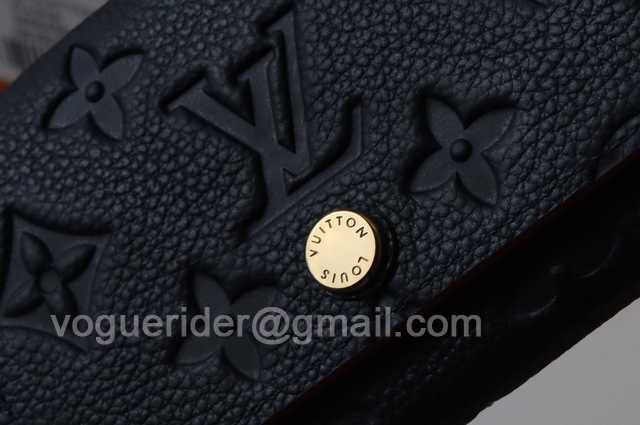 M58456 Card Holder M58456 Card Holder