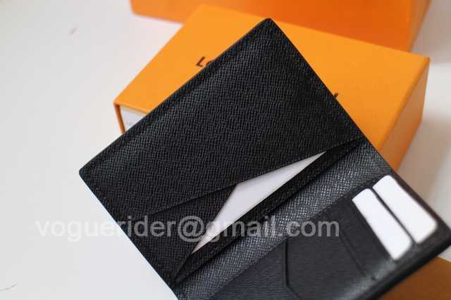 M67904 Passport Holder EPI Initials