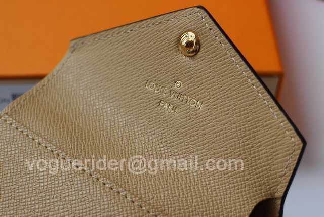 M67640 Zoe M67640 Zoe