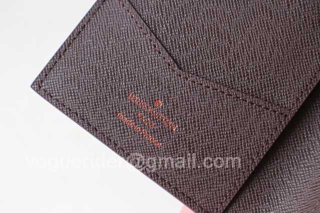 M64411 Passport Holder M64411 Passport Holder
