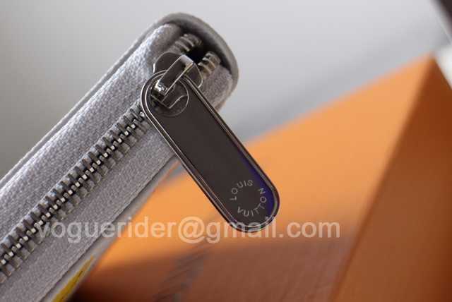 M67824 Zippy M67824 Zippy