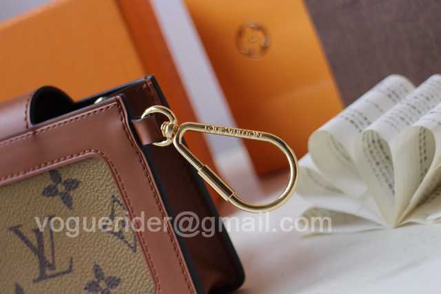 M68751 Dauphine Multicates